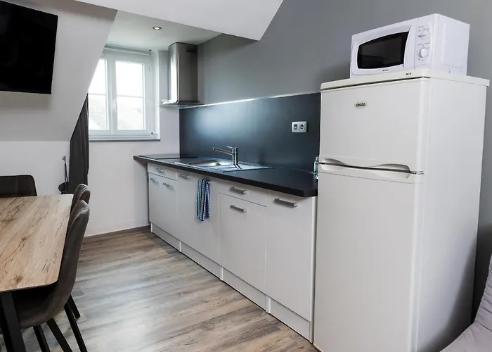 A6 - Comme A La Maison - * Châteaubriant