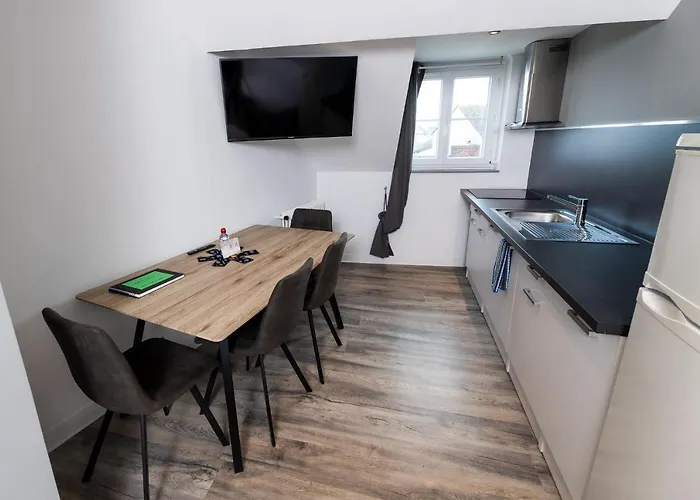 A6 - Comme A La Maison - * Châteaubriant