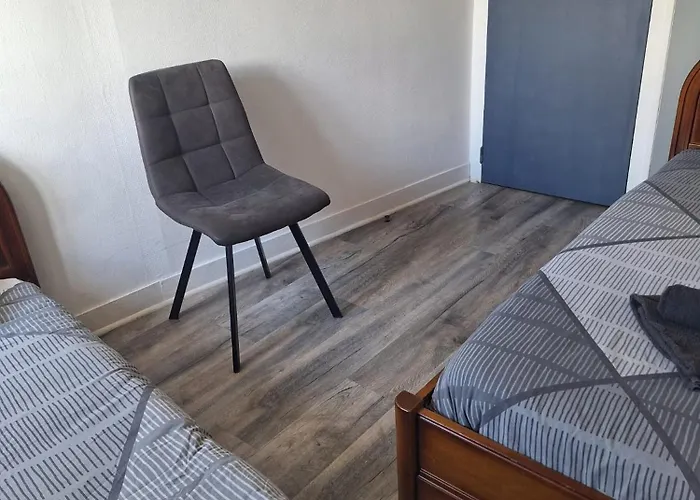 A6 - Comme A La Maison - * Châteaubriant